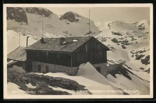 AK Simonyhütte im Dachsteingebiet im Schnee