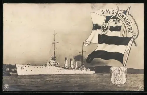 AK Kriegsschiff S.M.S. Graudenz vor der Küste, Reichskriegsfahne
