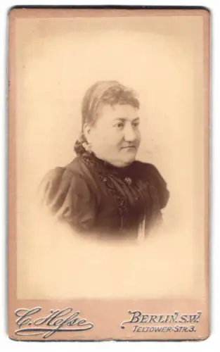 Fotografie C. Hesse, Berlin, Teltower-Str. 3, Porträt einer Dame