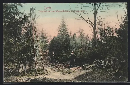 AK Berlin-Kreuzberg, Teilansicht vom Wasserfall im Viktoria-Park