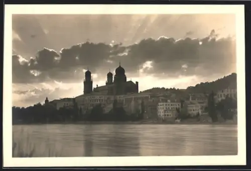 AK Passau, Abendstimmung am Inn