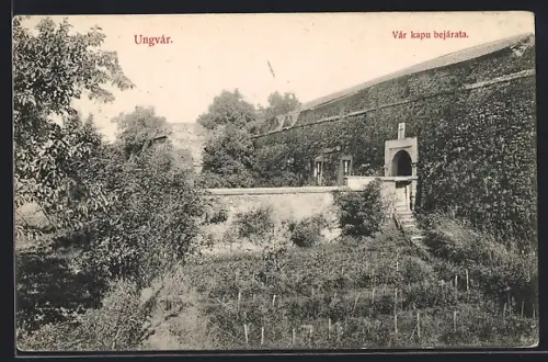 AK Ungvar, Var kapubejarat