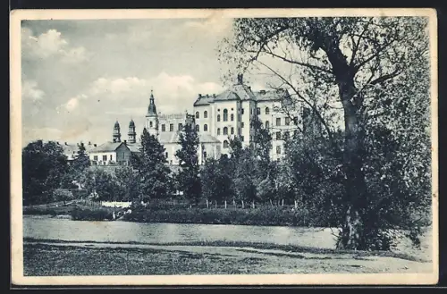 AK Uzhorod, Seminar mit Flusspartie