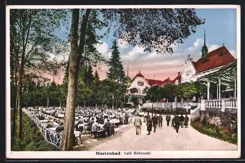 AK Marienbad, Café Rübezahl mit Besuchern