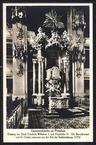 AK Potsdam, Garnisonkirche, Barockkanzel und Eingang zur Gruft Friedrich Wilhelms I. und Friedrichs II