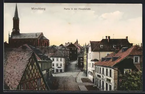 AK Münchberg, Partie in der Hauptstrasse mit Kirche