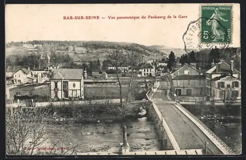 AK Bar-sur-Seine, Vue panoramique du Faubourg de la Gare
