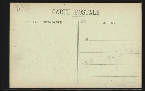 AK Arcis-sur-Aube, Place Danton et Rue de Châlons avec passants