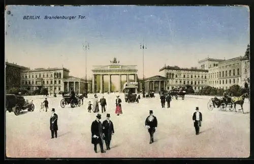 AK Berlin, Kutschen und Bus vor dem Brandenburger Tor