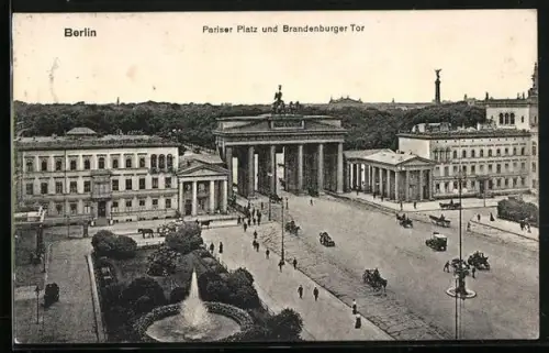 AK Berlin, Pariser Platz und Brandenburger Tor