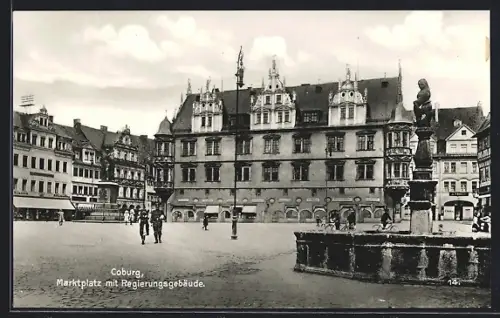 AK Coburg, Marktplatz, Regierungsgebäude, Brunnen