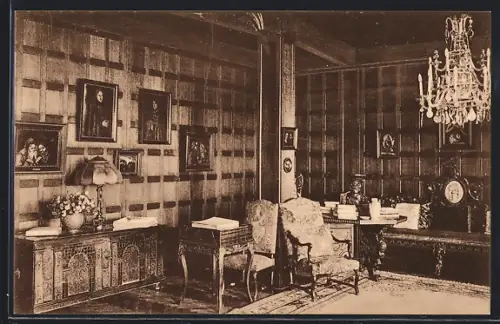 AK Coburg, Veste Coburg, Fürstenbau, Innenansicht mit Möbeln und Gemälden