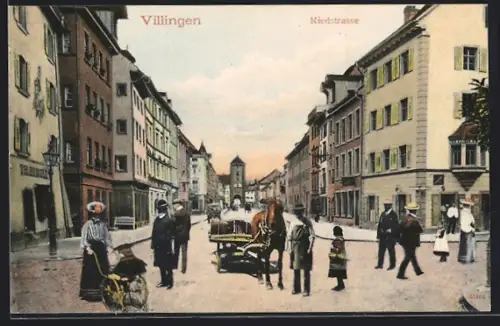 AK Villingen / Baden, Riedstrasse, Passanten und Fuhrwerk