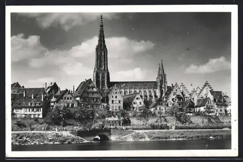 AK Ulm / Donau, Ulmer Münster, höchster Kirchturm der Welt