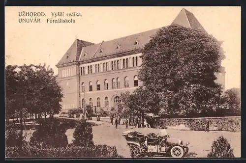 AK Ungvar, Förealiskola