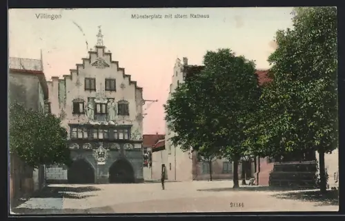 AK Villingen / Baden, Münsterplatz mit altem Rathaus