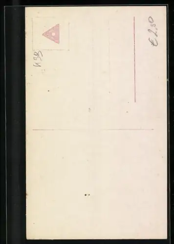 AK Amazone auf einem Podest stehend