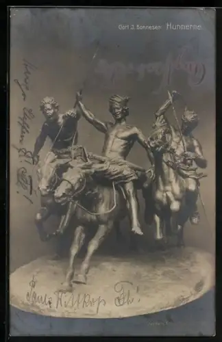 AK Reiter mit Waffen beim Angriff, Hunnerne