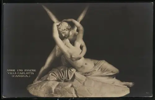 AK Amor und Psyche in liebsamer Umarmung