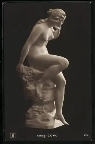 AK Skulptur Herzig von Echo