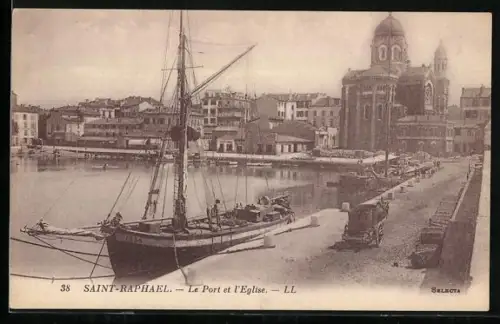 AK Saint-Raphael, Le Port et l`Eglise