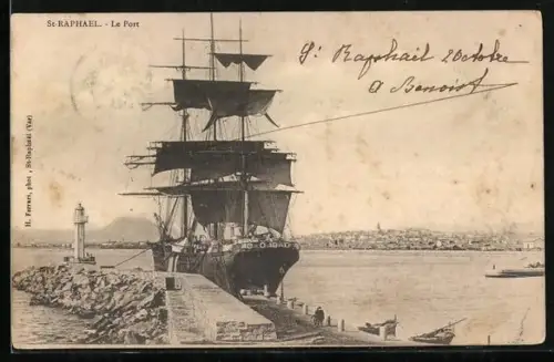 AK St Raphael, Le Port