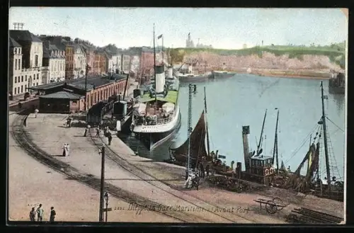 AK Dieppe, La Gare Maritime, Avant Port