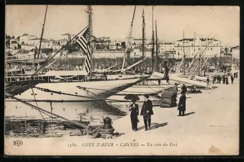 AK Cannes, Un coin du Port