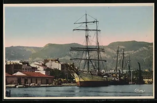 AK Toulon, Port marchand