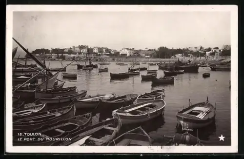 AK Toulon, Le Port Du Mourillon, Fischerboote im Hafen
