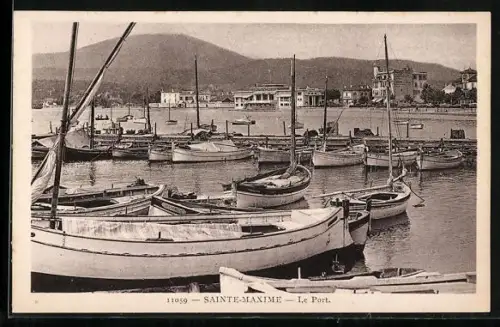 AK Sainte-Maxime, Le Port