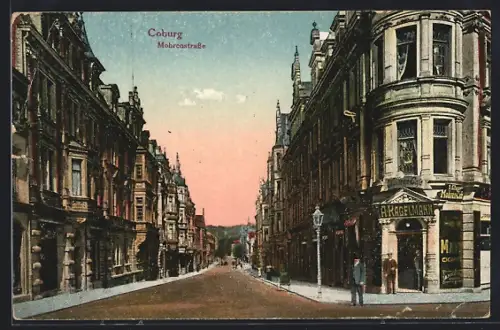 AK Coburg, Mohrenstrasse mit Geschäften