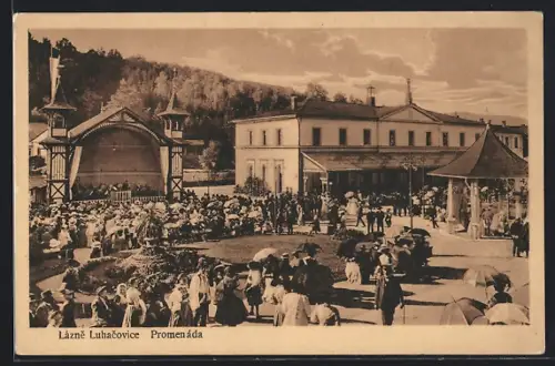 AK Lázne Luhacovice, Promenada