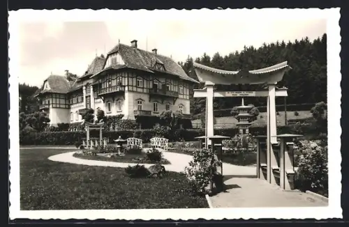 AK Lázne Luhacovice, Japonska zahradka a Jestrabi