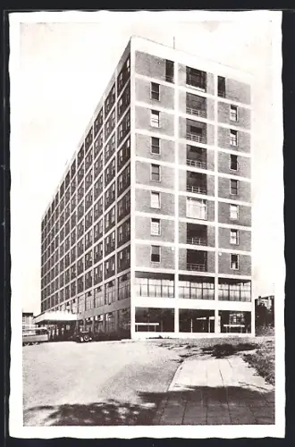 AK Zlin, Blick auf ein Geschäftshaus