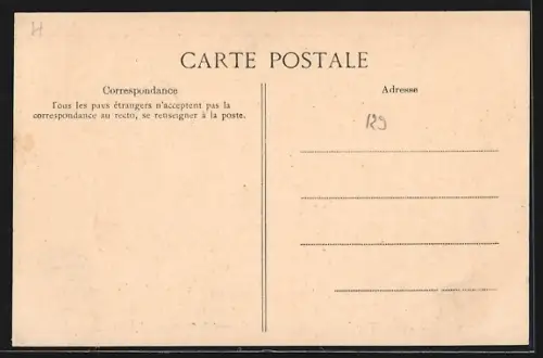 AK Lécluse, La Durandal, Vue de la maison avec jardin fleuri