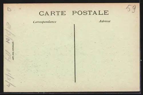 AK Watten, Route de Dunkerque avec maisons au bord du canal