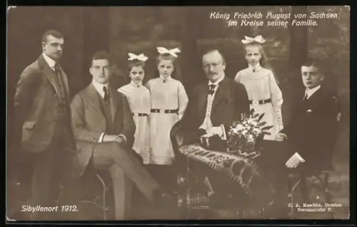 AK König Friedrich August von Sachsen mit seiner Familie
