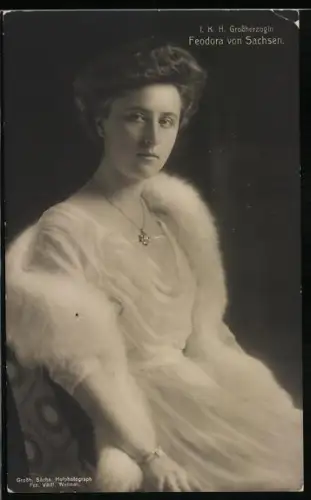 AK I. K. H. Grossherzogin Feodora von Sachsen im schönen weissen Kleid