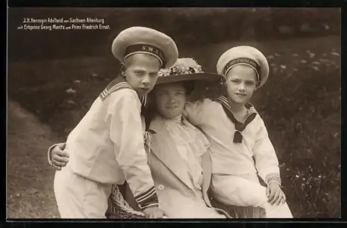 AK I.H. Herzogin Adelheid von Sachsen-Altenburg mit Erbprinz Georg Moritz & Prinz Friedrich Ernst