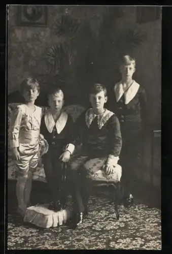 AK Erbprinz Luitpold mit seinen Geschwistern