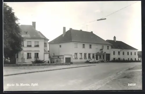 AK Markt St. Martin, Strassenpartie mit Gasthof Muschitz