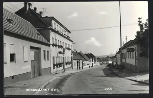 AK Drassmarkt, Strassenpartie mit Gasthaus Karl Trettler