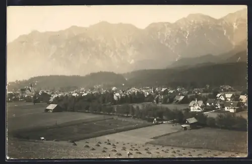 Foto-AK Bad Goisern, Ortsansicht aus der Vogelschau