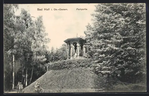AK Bad Hall i. Ob.-Oesterr., Parkpartie mit Pavillon