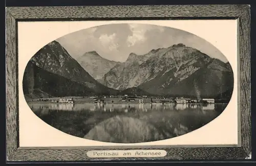 AK Pertisau am Achensee, Ortsansicht mit Bergpanorama, Passepartout