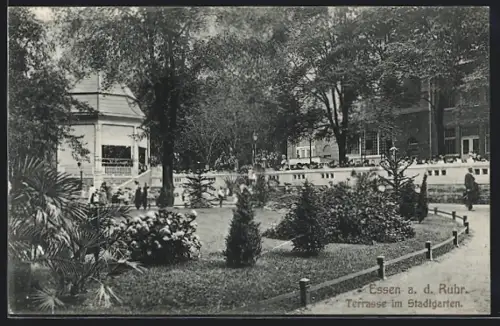 AK Essen a. d. Ruhr, Terrasse im Stadtgarten
