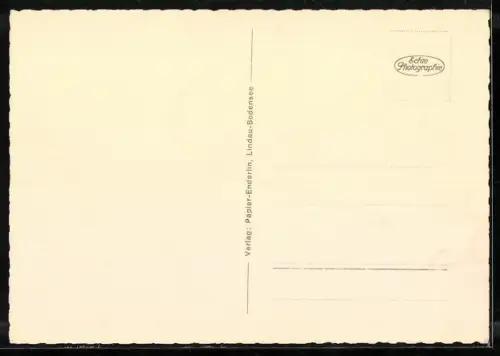 AK Lindau i. B., Hafeneinfahrt mit Leuchtturm