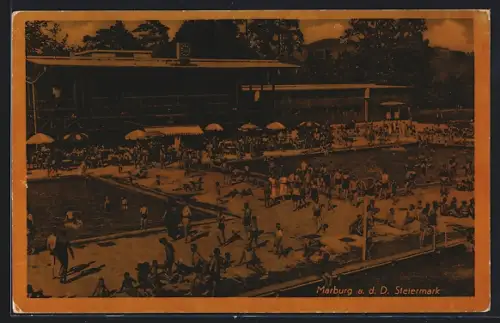 AK Marburg a. Drau, Aufnahme des gut besuchten Schwimmbades