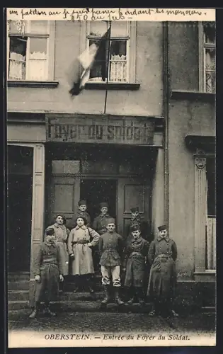 AK Oberstein, Foyer du Soldat, Eingang mit Soldaten